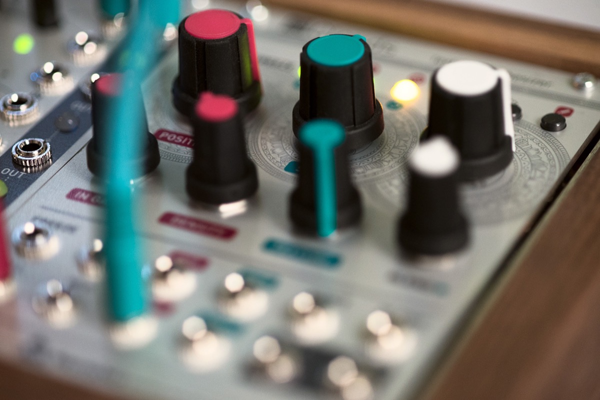 Clouds - Mutable Instruments - 有限会社 福産起業 - FUKUSAN KIGYO